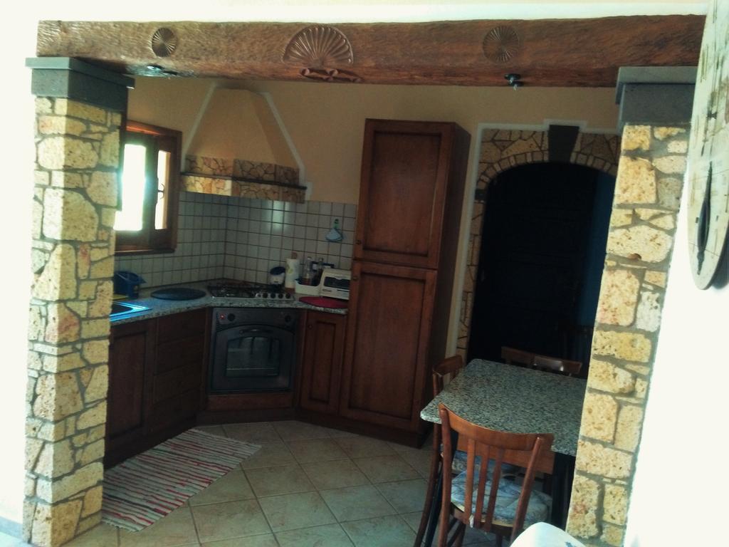 La Piazzetta Apartamento Santa Caterina Di Pittinuri  Exterior foto